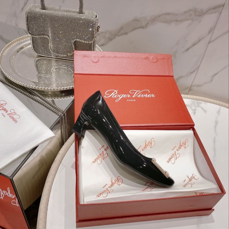 Roger Vivier flat shoes